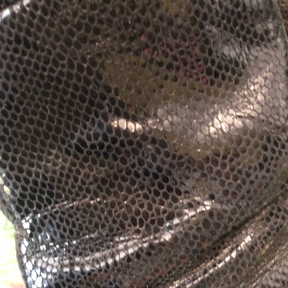 Rohde Cute And comfy black  snake print booties - Picture 6 of 7